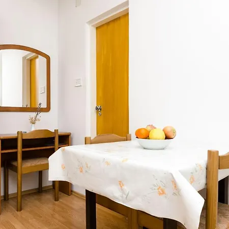 Popovic Apartment Babino Polje