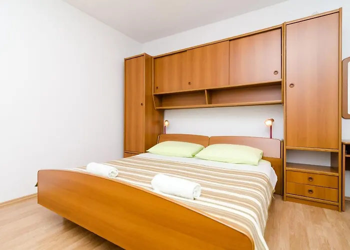 Popovic * Babino Polje